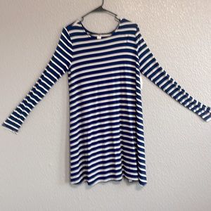 NEVER WORN WITH TAGS Old Navy long sleeve dress. Navy and white striped size M